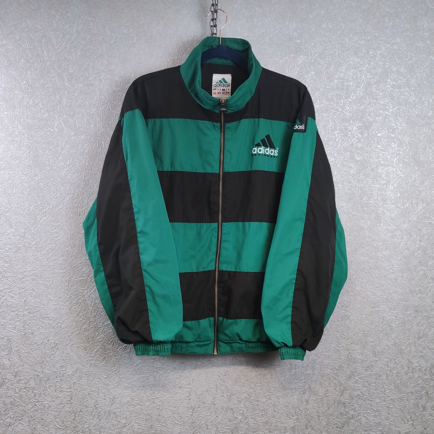 Vintage adidas Equipment Windbreaker Small