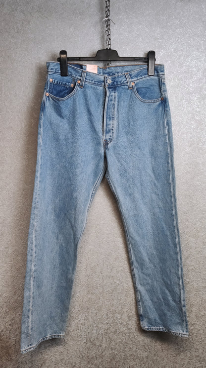 Vintage Levis Jeans mit Etikett W36 L32